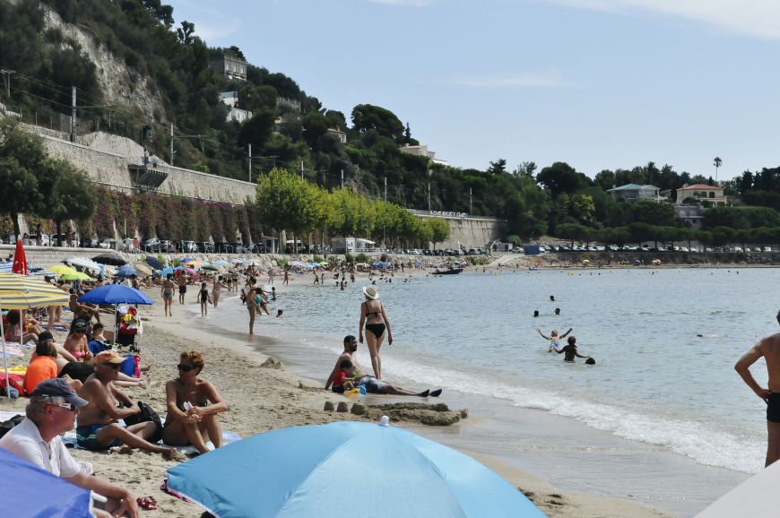 Все о нудистских пляжах на Крите