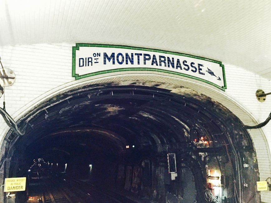 Сколько метро париж. Метро Парижа. Парижское метро. Первые станции парижского метро. Метро Парижа 1900.